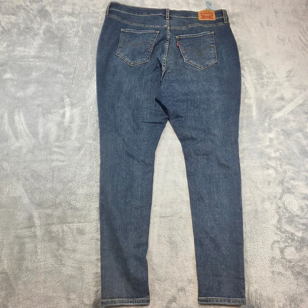 Levi's Women 18W M Blue 720 High‎ Rise Pants Super Skinny Distressed Jeans